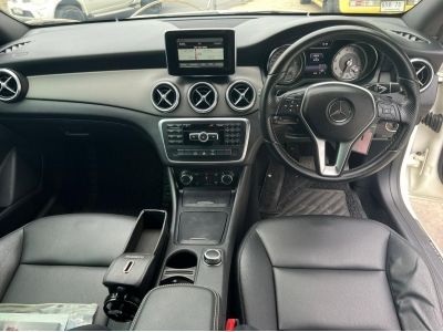 2014 Mercedes-Benz CLA180 1.6 W117 รูปที่ 8